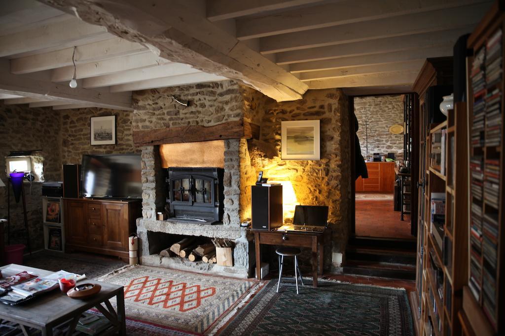 Bed and Breakfast La Grange O Belles Champfremont Екстер'єр фото