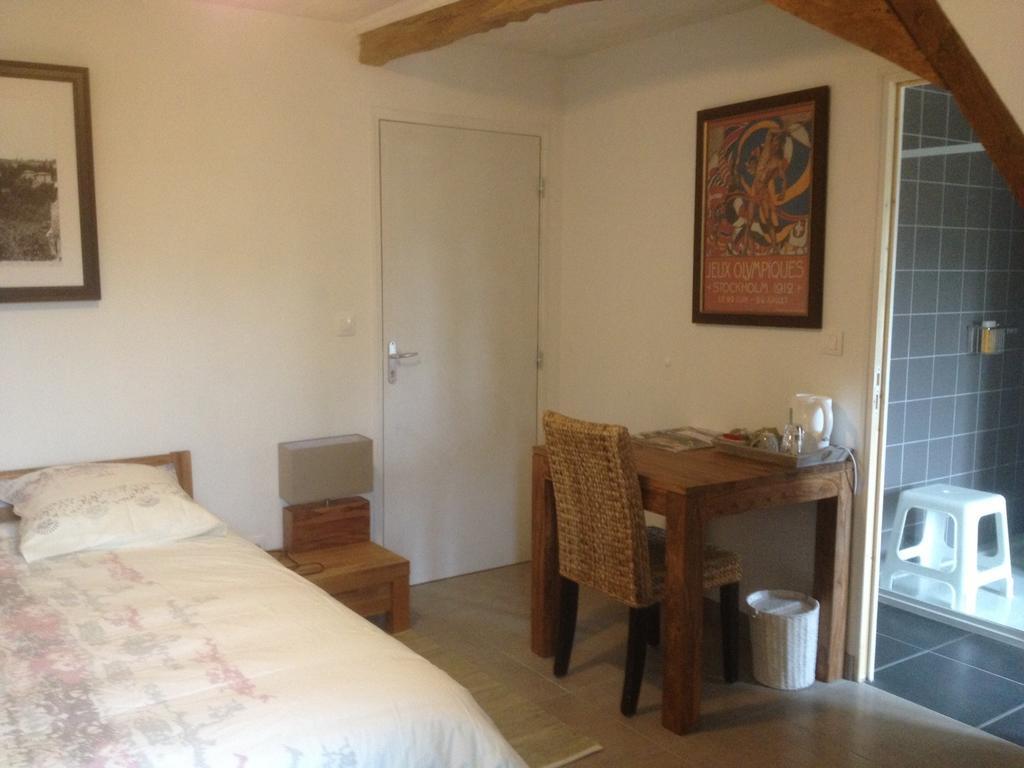 Bed and Breakfast La Grange O Belles Champfremont Номер фото